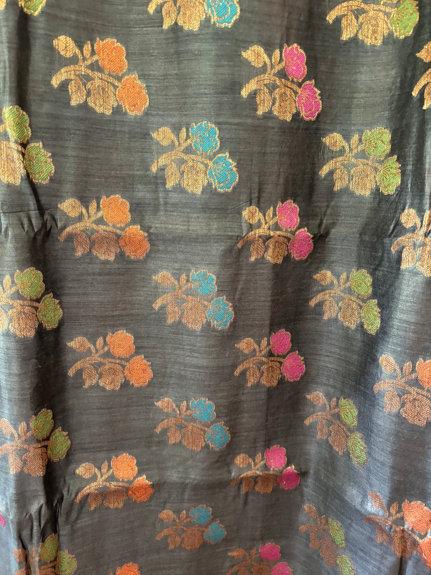 HANDWOVEN Elephant GREY Banarasi Saree with Meenakari