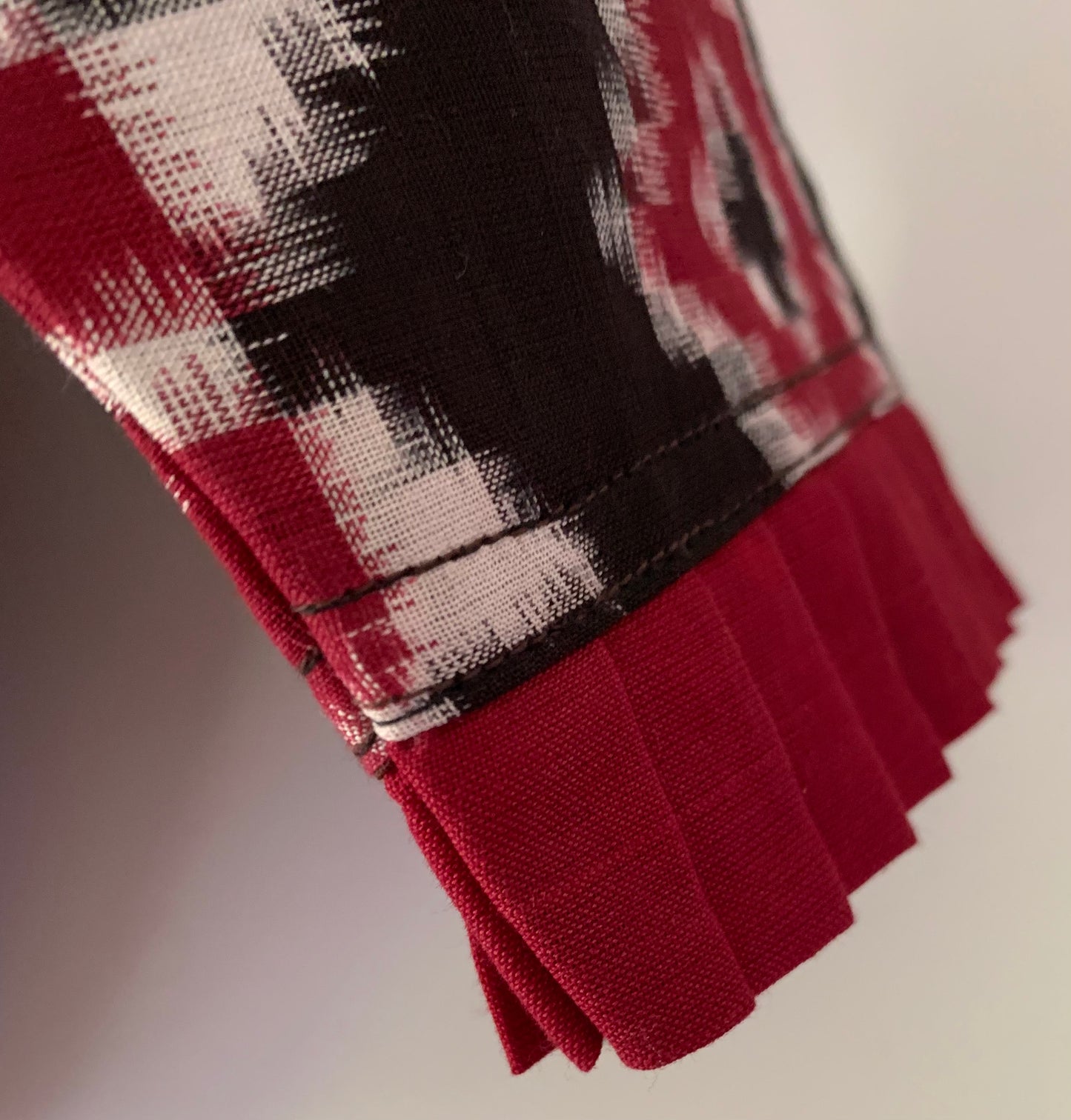 Ikat Telia Rumal Blouse - Black/Red