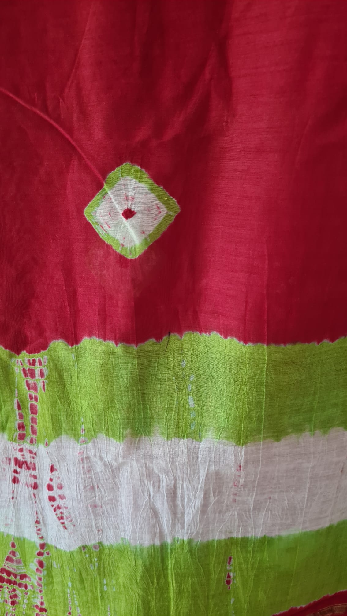 HANDWOVEN Chanderi Bandhani in Red