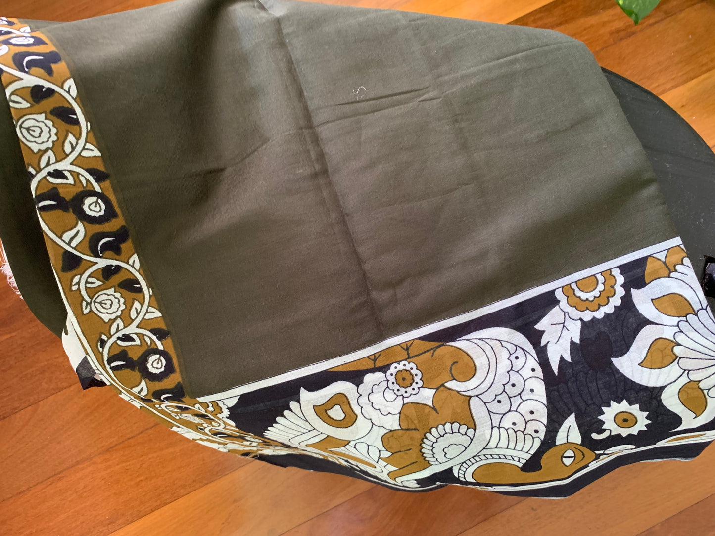 HANDWOVEN mul mul cotton – Olive Green with Kalamkari prints