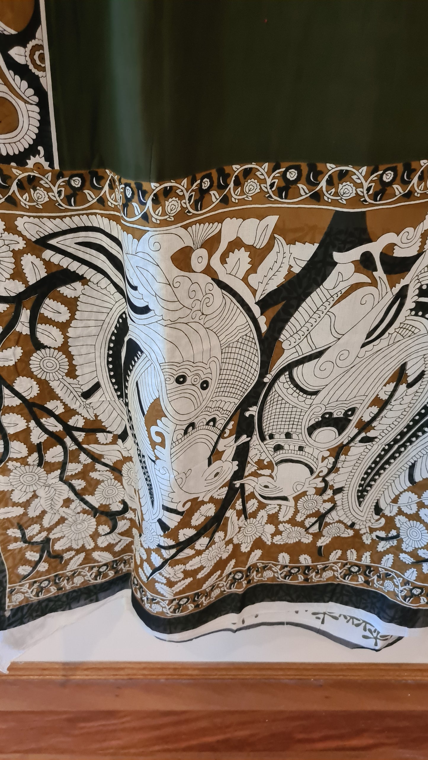 HANDWOVEN mul mul cotton – Olive Green with Kalamkari prints